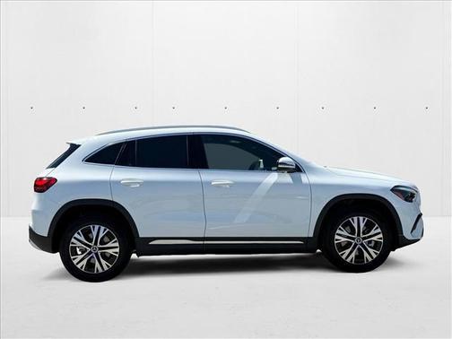 2025 Mercedes-Benz GLA 250 4MATIC