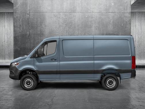 2025 Mercedes-Benz Sprinter 2500 Standard Roof
