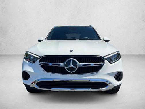 Polar White 2026 Mercedes-Benz GLC 300 4MATIC