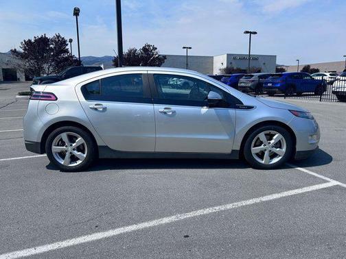2013 Chevrolet Volt Base
