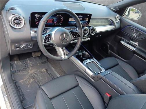 2025 Mercedes-Benz GLB 250 4MATIC