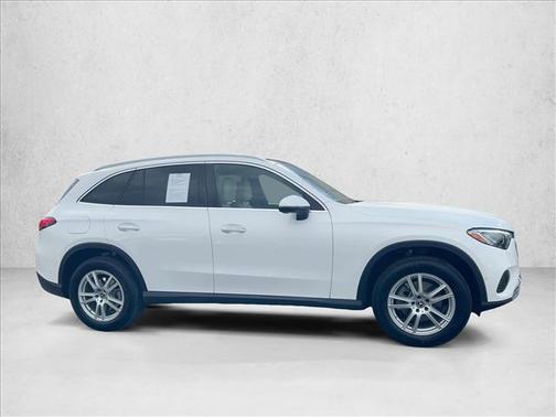 2025 Mercedes-Benz GLC 300 4MATIC