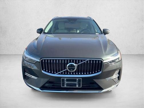 2022 Volvo XC60 Recharge Plug-In Hybrid T8 Inscription
