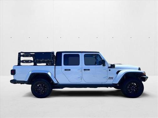 2022 Jeep Gladiator Altitude 4x4