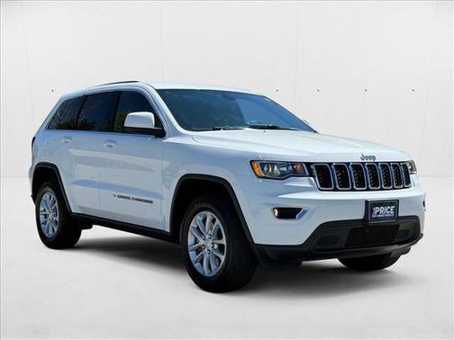 2022 Jeep Grand Cherokee Laredo