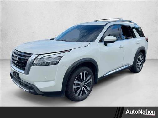 2024 Nissan Pathfinder Platinum