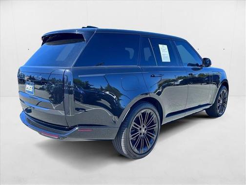 2024 Land Rover Range Rover P400 SE