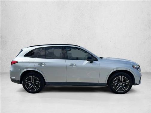 2023 Mercedes-Benz GLC 300 4MATIC