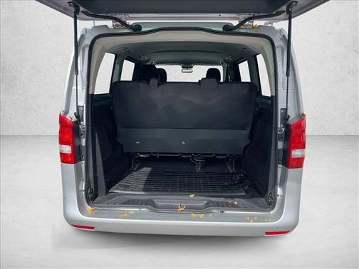 2016 Mercedes-Benz Metris Base