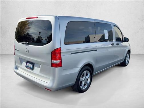 2016 Mercedes-Benz Metris Base