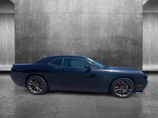2022 Dodge Challenger SRT Hellcat