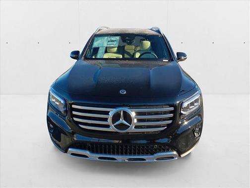2025 Mercedes-Benz GLB 250 4MATIC