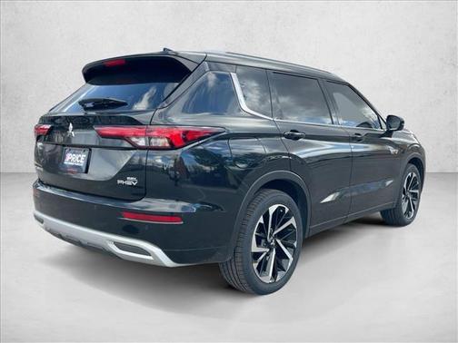 2023 Mitsubishi Outlander PHEV SEL