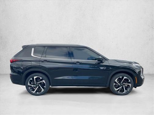 2023 Mitsubishi Outlander PHEV SEL