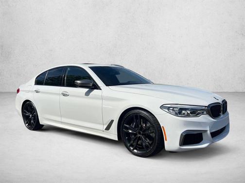 Alpine White 2018 BMW M550 i Xdrive