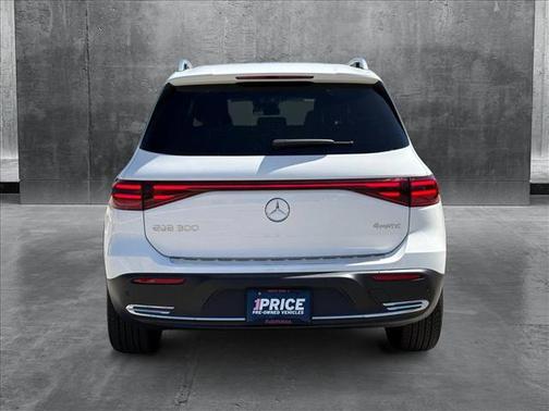 2024 Mercedes-Benz EQB 300 4MATIC