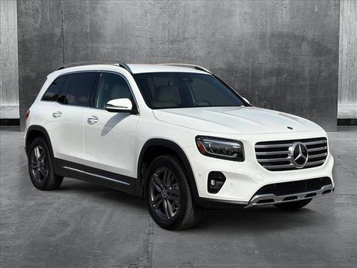 2025 Mercedes-Benz GLB 250 4MATIC