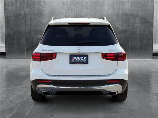 2025 Mercedes-Benz GLB 250 4MATIC
