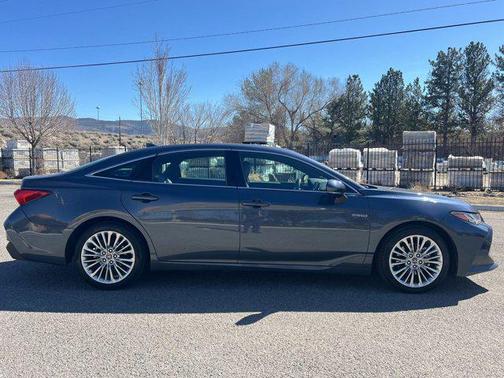 2020 Toyota Avalon Hybrid Limited