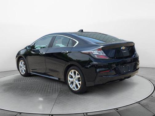 Mosaic Black Metallic 2018 Chevrolet Volt Premier