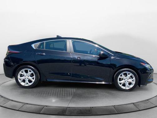 Mosaic Black Metallic 2018 Chevrolet Volt Premier