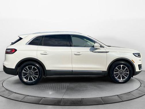 2020 Lincoln Nautilus Standard