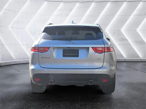2017 Jaguar F-PACE 35t Prestige
