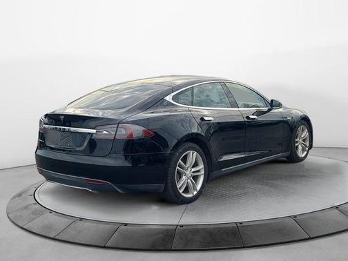 2015 Tesla Model S 60