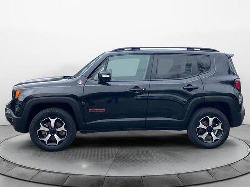 2022 Jeep Renegade Trailhawk