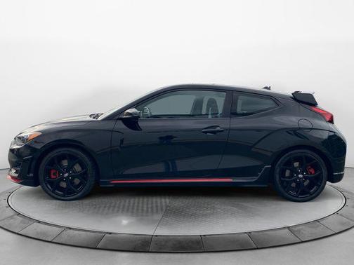 2019 Hyundai Veloster Base