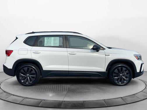 2022 Volkswagen Taos 1.5T S