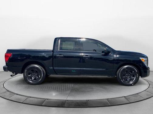 Super Black 2023 Nissan Titan S