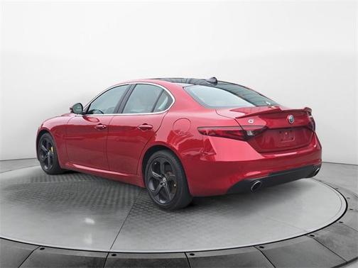 2018 Alfa Romeo Giulia Ti Lusso