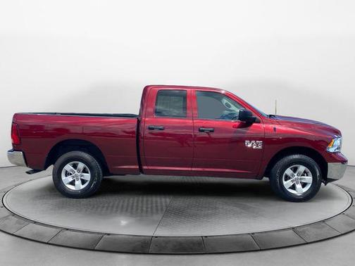 Delmonico Red Pearlcoat 2024 RAM 1500 Classic SLT