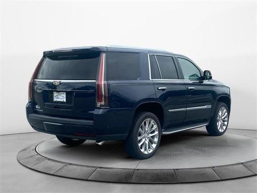 2020 Cadillac Escalade Luxury