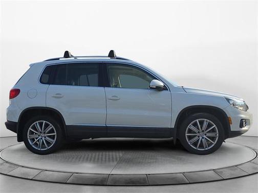 2016 Volkswagen Tiguan SE
