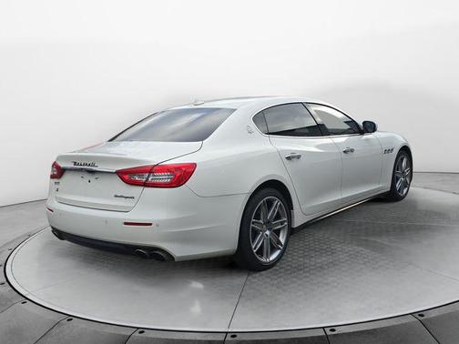 2017 Maserati Quattroporte S
