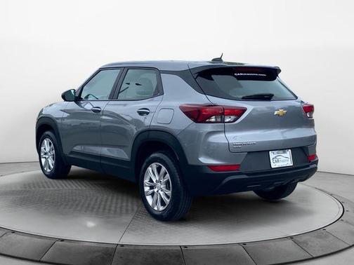 Sterling Gray Metallic 2023 Chevrolet Trailblazer LS