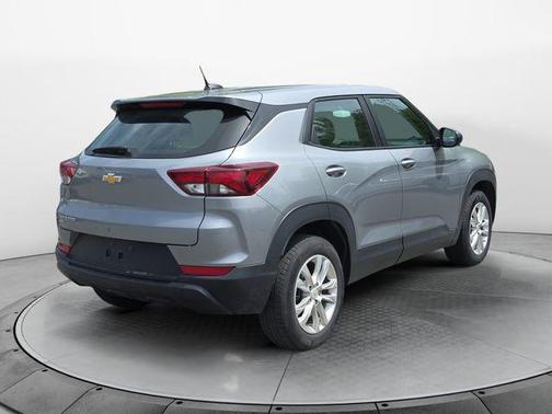 Sterling Gray Metallic 2023 Chevrolet Trailblazer LS