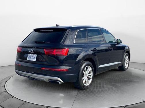 2019 Audi Q7 55 Premium