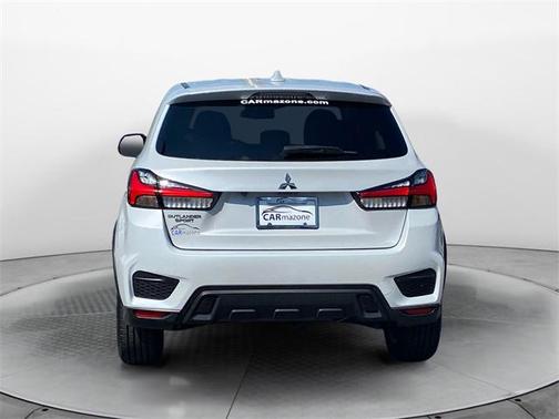 2023 Mitsubishi Outlander Sport SE