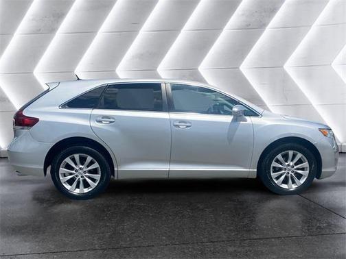 2013 Toyota Venza LE