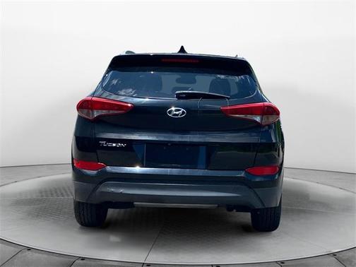 2017 Hyundai TUCSON SE Plus