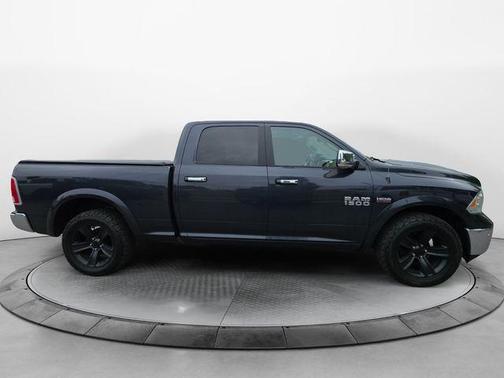 Maximum Steel Metallic Clearcoat 2018 RAM 1500 Laramie