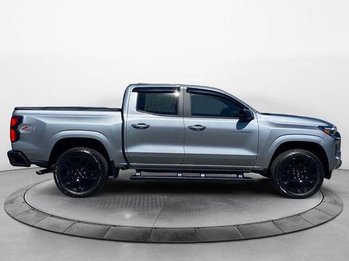 Sterling Gray Metallic 2025 Chevrolet Colorado Z71
