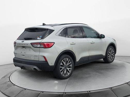 2021 Ford Escape Titanium