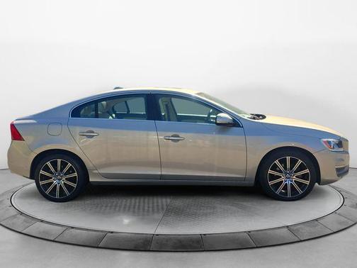 2018 Volvo S60 Inscription T5