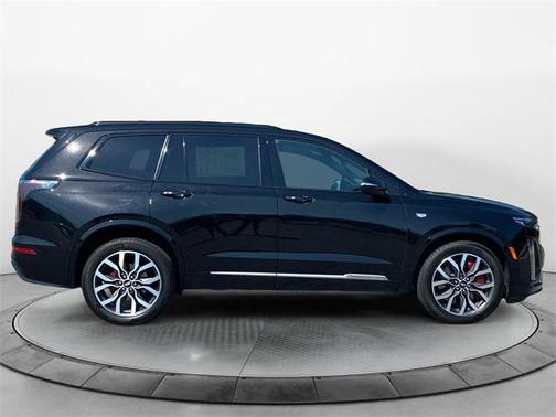 2022 Cadillac XT6 Sport AWD