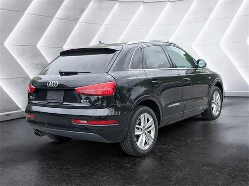 2018 Audi Q3 2.0T Premium Plus