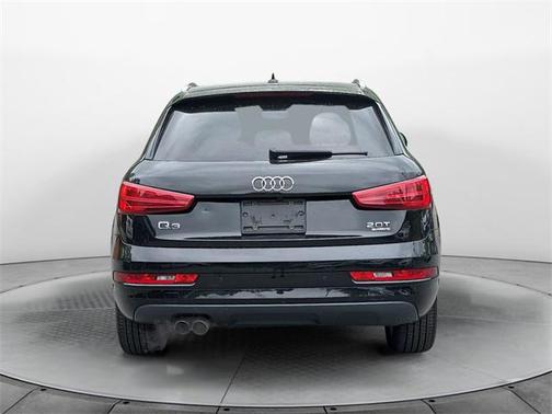 2018 Audi Q3 2.0T Premium Plus